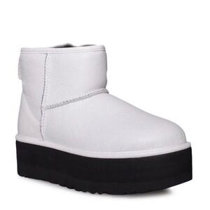 UGG White Leather Platform Ankle Boots with Black Sole